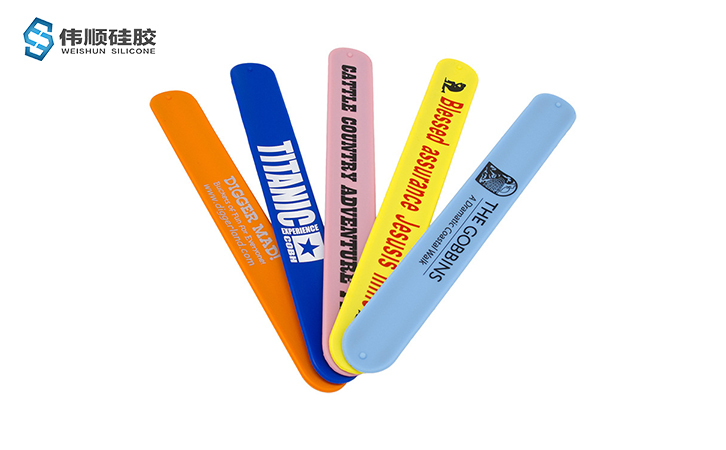 硅膠產(chǎn)品絲印容易掉 硅膠產(chǎn)品絲印容易掉