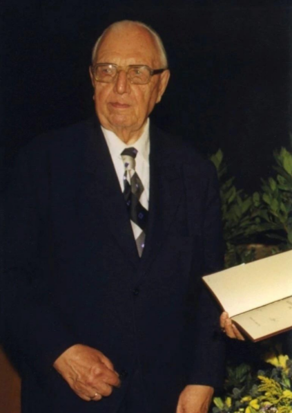 硅膠的發明者是誰 硅膠的發明者是誰