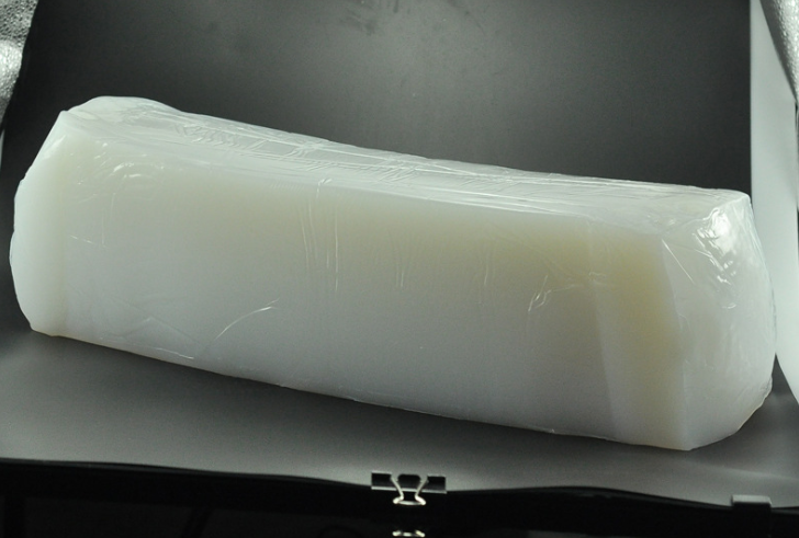 液態硅膠好還是固態硅膠好,液態硅膠和固態硅膠的區別,液態硅膠和固態硅膠的優缺點 液態硅膠好還是固態硅膠好,液態硅膠和固態硅膠的區別,液態硅膠和固態硅膠的優缺點