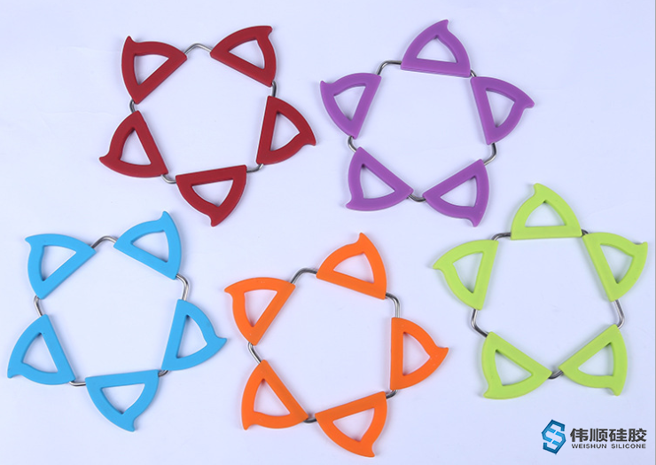 硅膠墊可以放烤箱烤嗎,硅膠墊放進(jìn)烤箱用可以嗎 硅膠墊可以放烤箱烤嗎,硅膠墊放進(jìn)烤箱用可以嗎