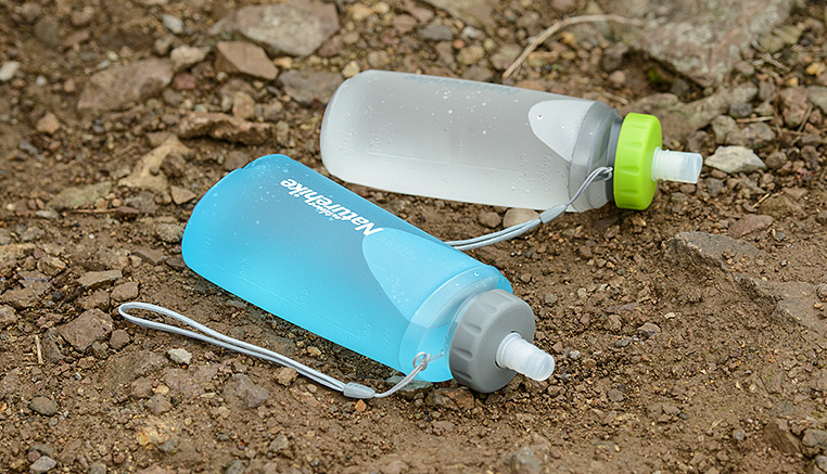 硅膠和pvc有什么區別,硅膠和pvc一樣嗎,硅膠和pvc各有什么特點 硅膠和pvc有什么區別,硅膠和pvc一樣嗎,硅膠和pvc各有什么特點