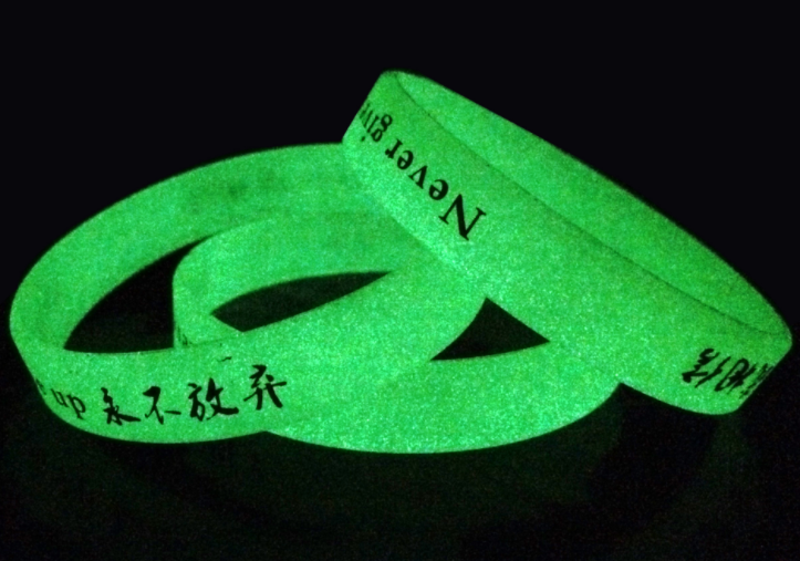 為什么硅膠制品會出現暗條紋,硅膠制品變形的原因是什么 為什么硅膠制品會出現暗條紋,硅膠制品變形的原因是什么