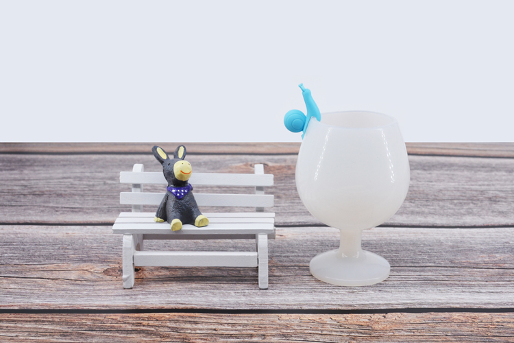 怎樣區(qū)分鉑金硅膠和普通硅膠 怎樣區(qū)分鉑金硅膠和普通硅膠