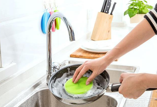 硅膠洗碗刷定制-定做硅膠洗碗刷廠家-東莞硅膠洗碗刷定制工廠 硅膠洗碗刷定制-定做硅膠洗碗刷廠家-東莞硅膠洗碗刷定制工廠